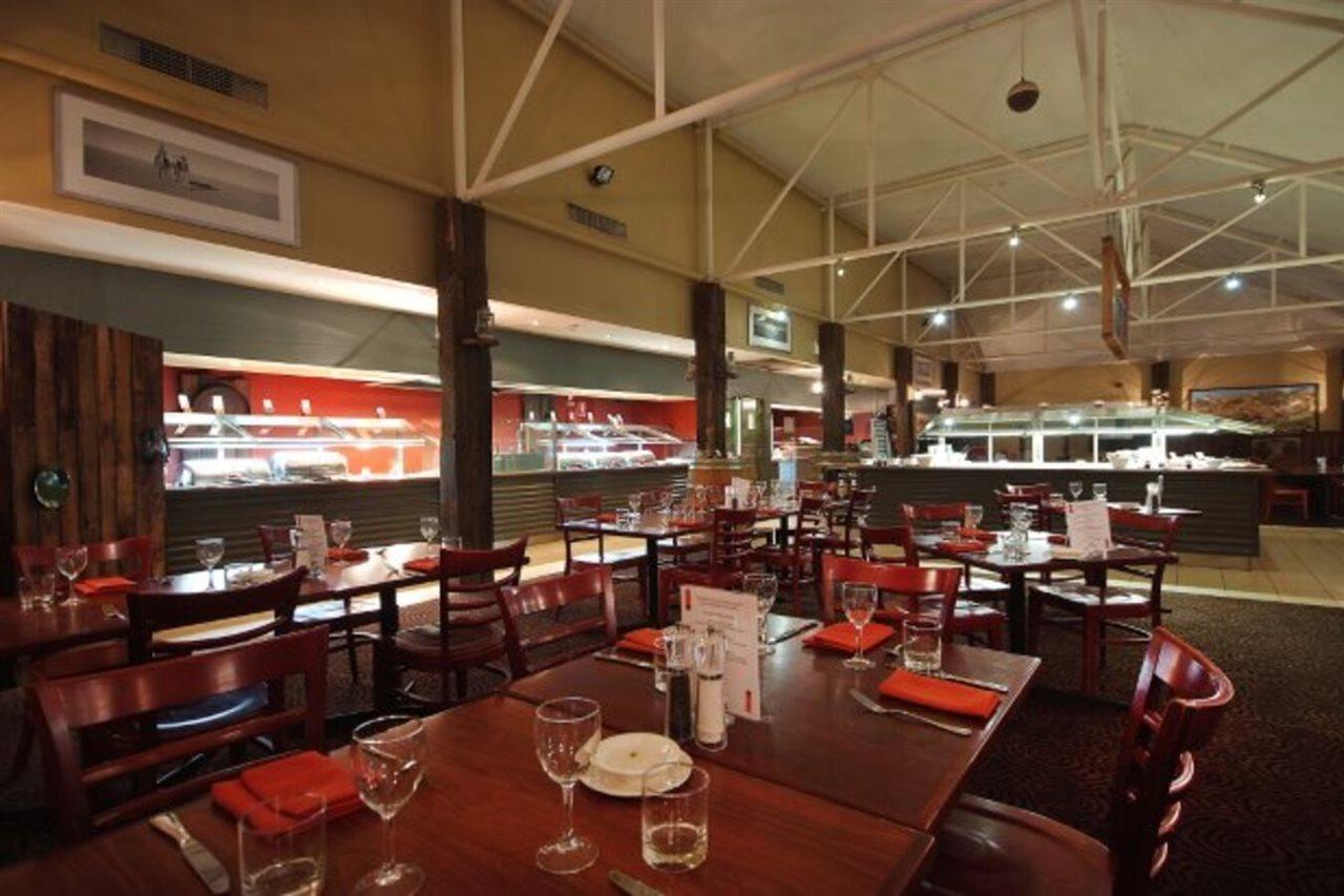 Outback Hotel Uluru Extérieur photo