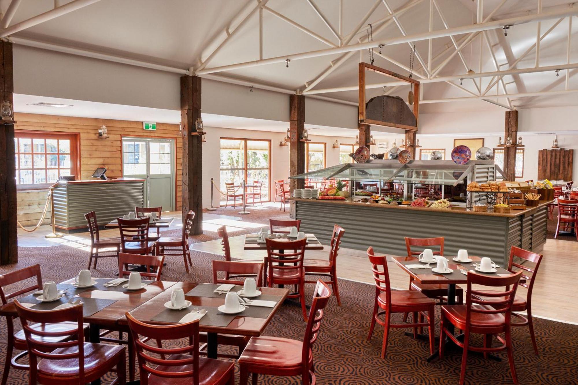 Outback Hotel Uluru Extérieur photo