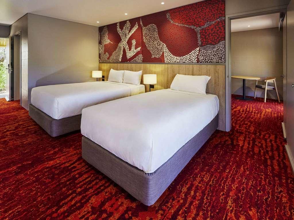 Outback Hotel Uluru Chambre photo