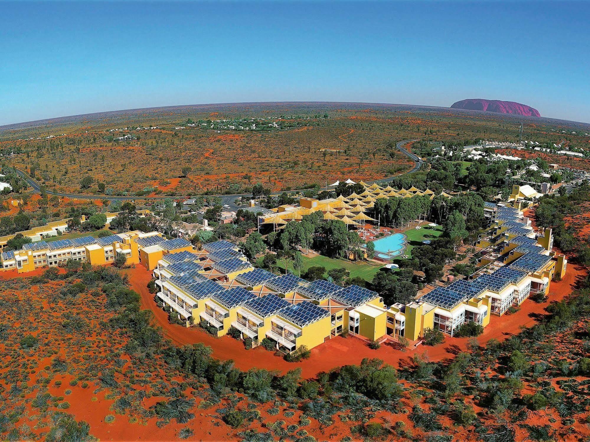 Outback Hotel Uluru Extérieur photo